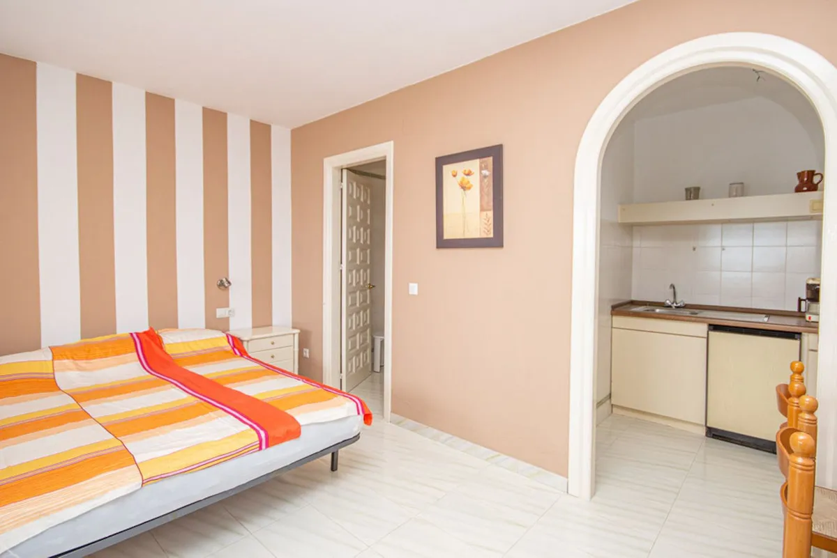 1f3e4417-3299-4886-ac70-5c9dc9cb007b