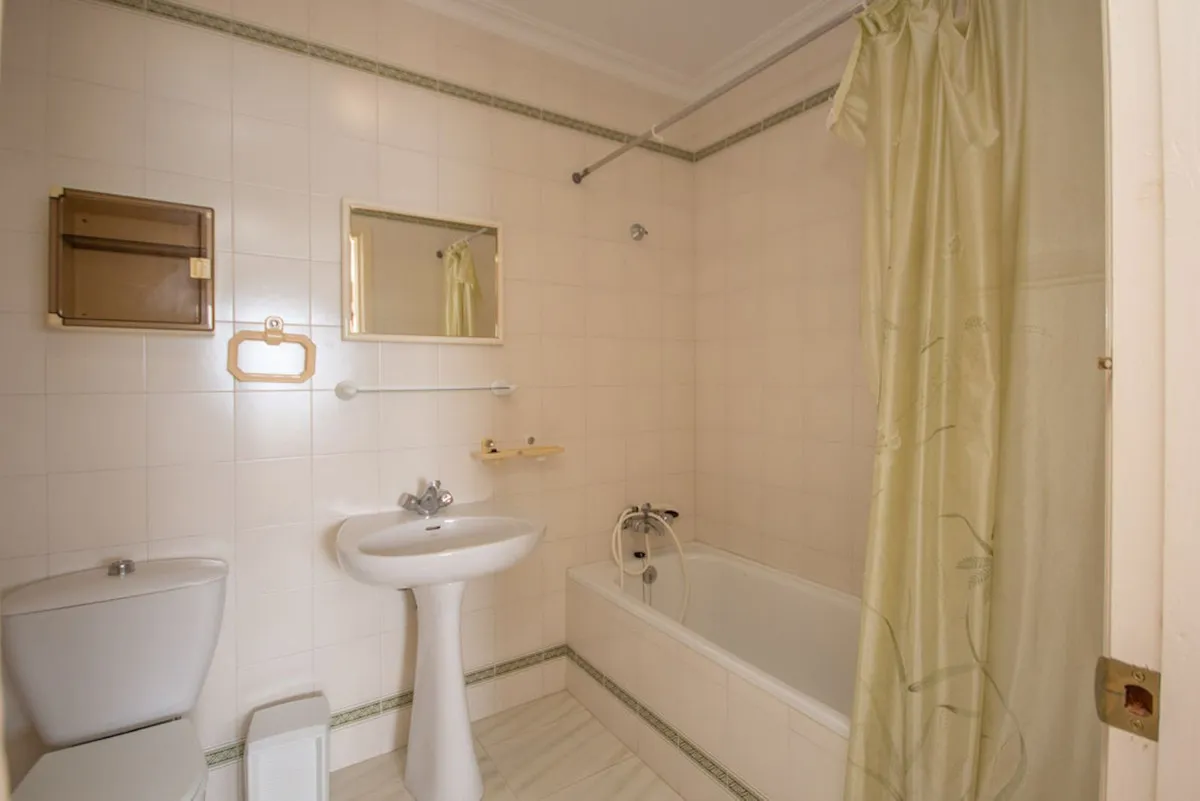 aa3eecd1-caf5-4365-a91d-5ddaeb192a71