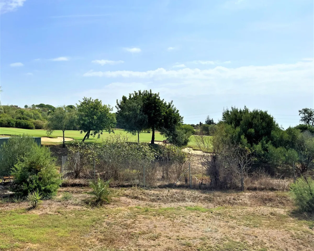 6f372d15-cfb8-4a40-b94d-a659168f882e