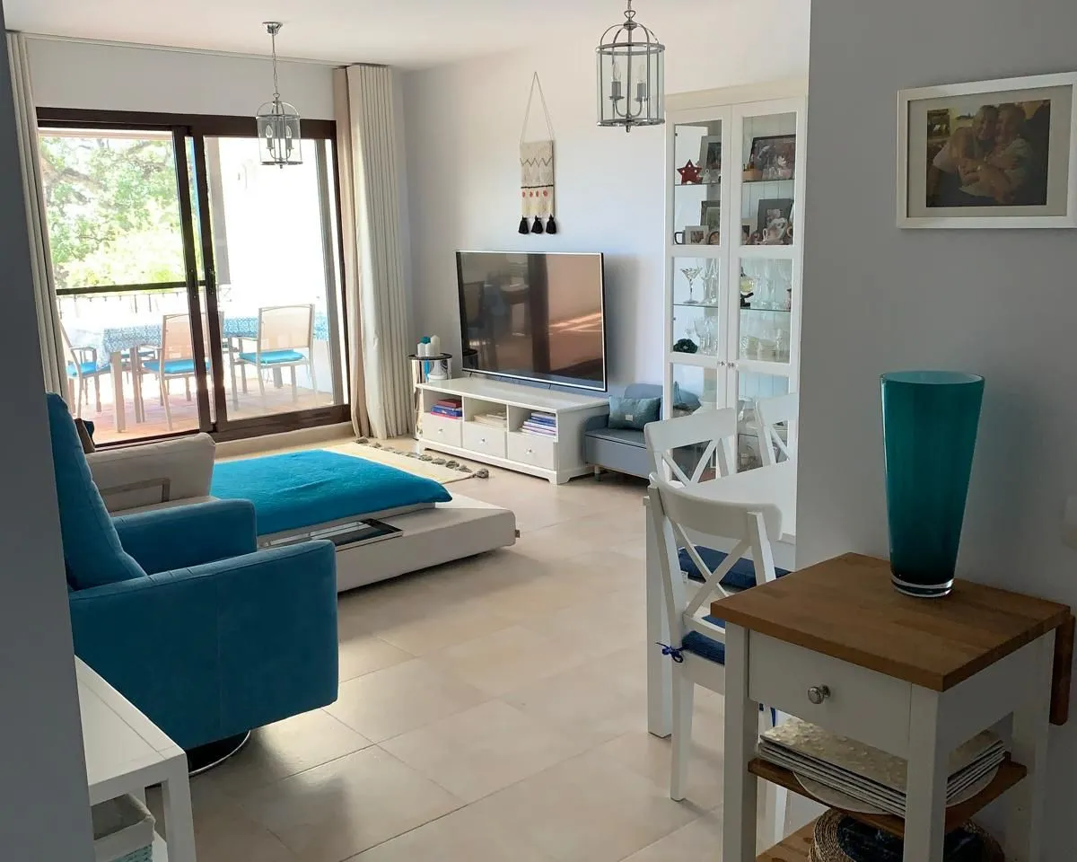 2e208540-1e89-4dc4-8eaa-760e96e956a5