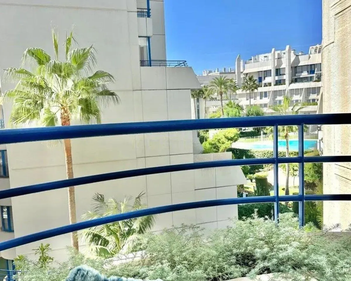 55899f7a-c28f-40b2-9cf1-996e03badfae