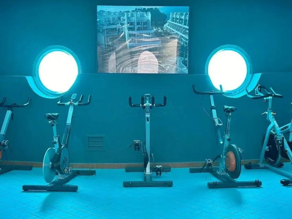 825362ba-1e33-4f77-ab77-3c35f2312629