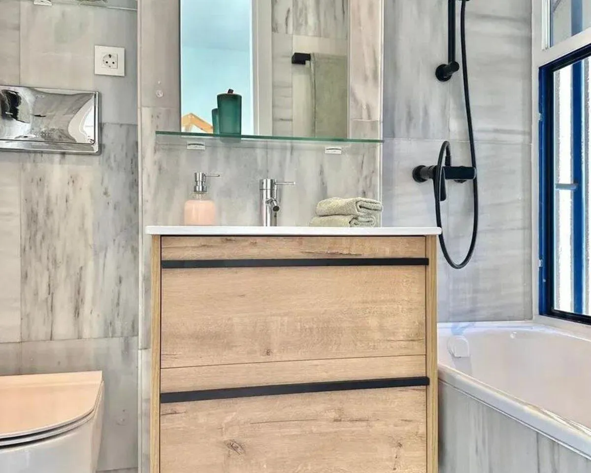 948a296a-a72c-47a9-b651-f8cb65bd3604