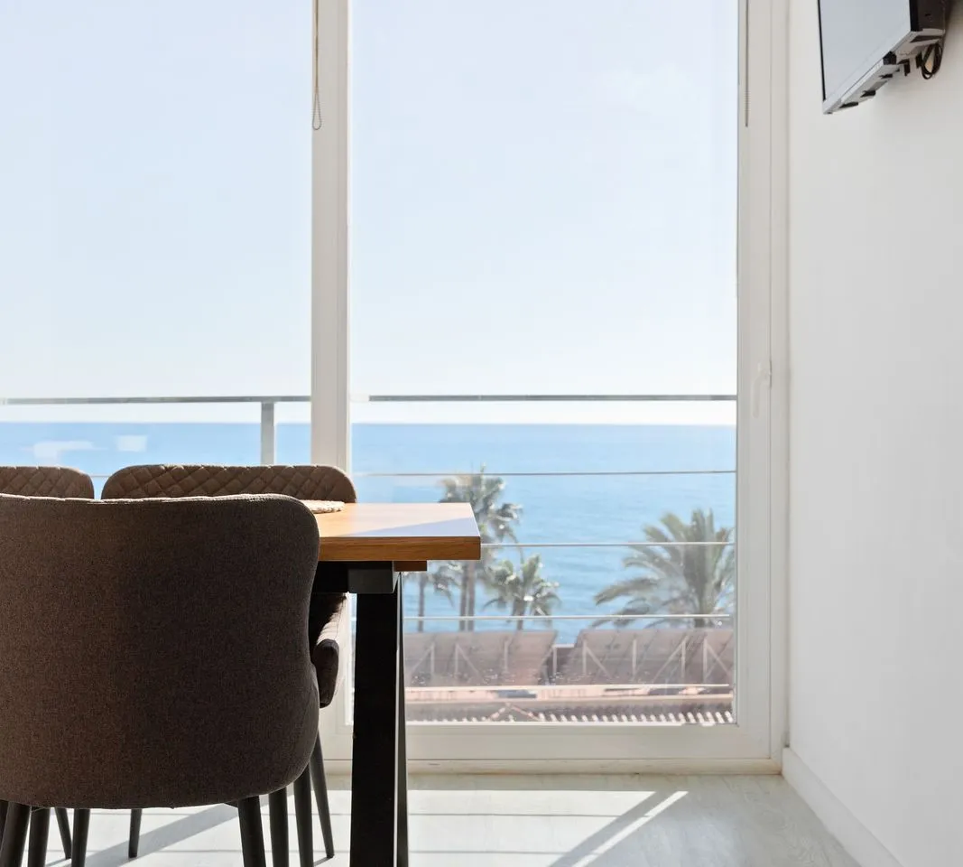 04ab9514-b503-4b8f-8b5f-488629f9d1c8