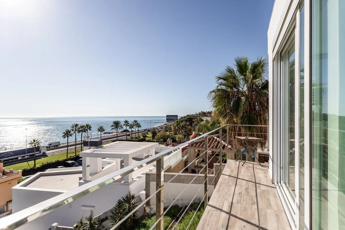 1cacd54e-d98a-4957-bc4b-d5826448f5e0