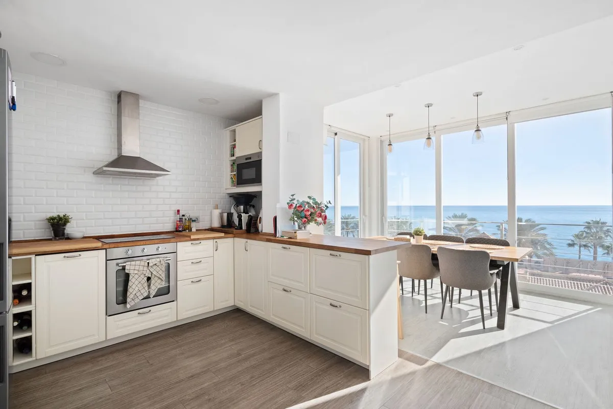 4420614a-0b37-4656-9598-dbefbf289e4f