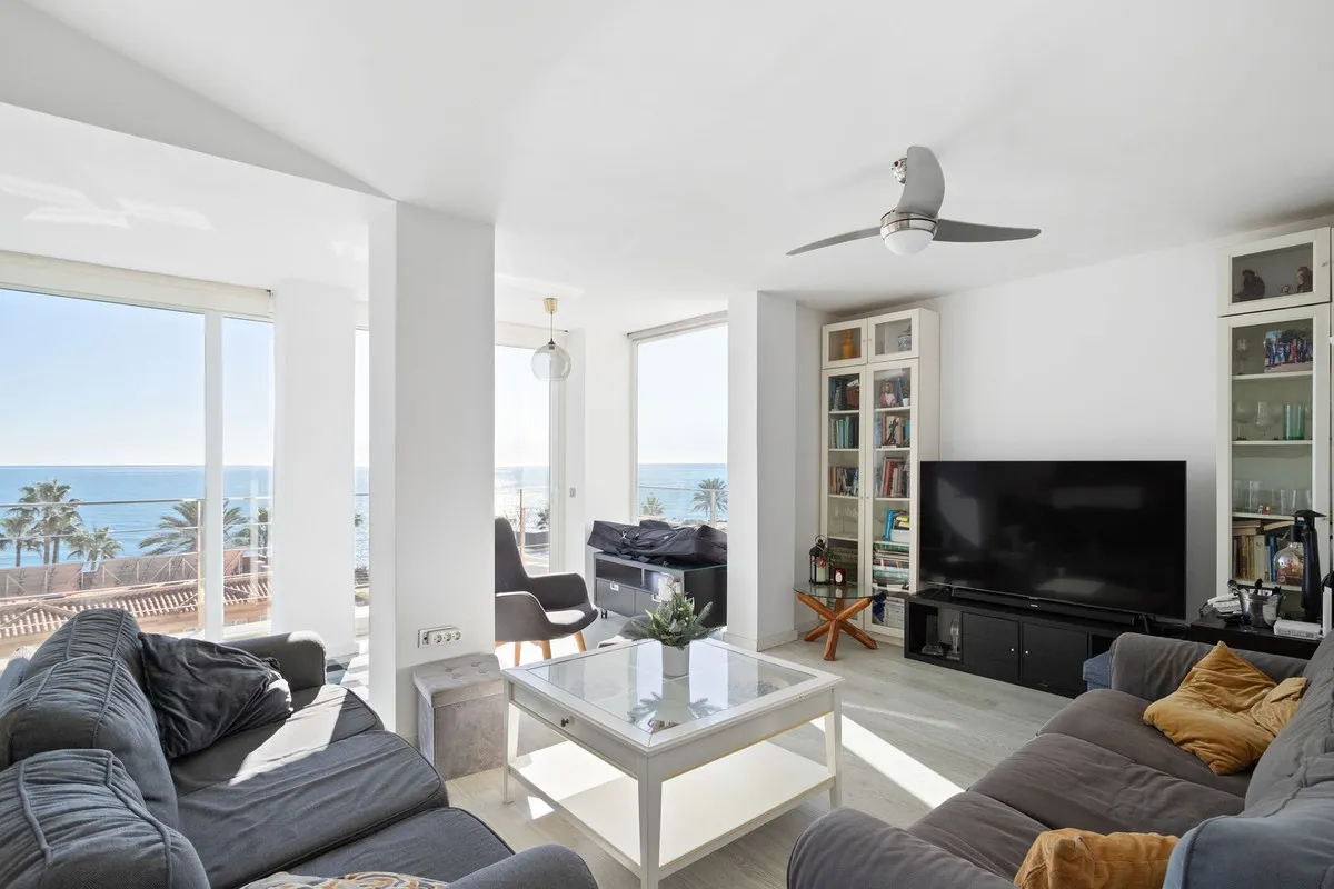 80500700-0c98-41b5-b5d0-2a75b2803a00