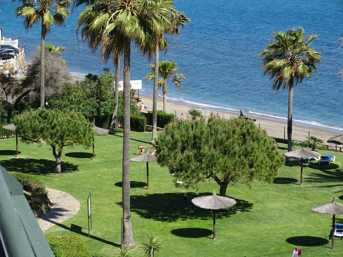 0c7172f4-5def-45e8-863c-1bc311d53fdc