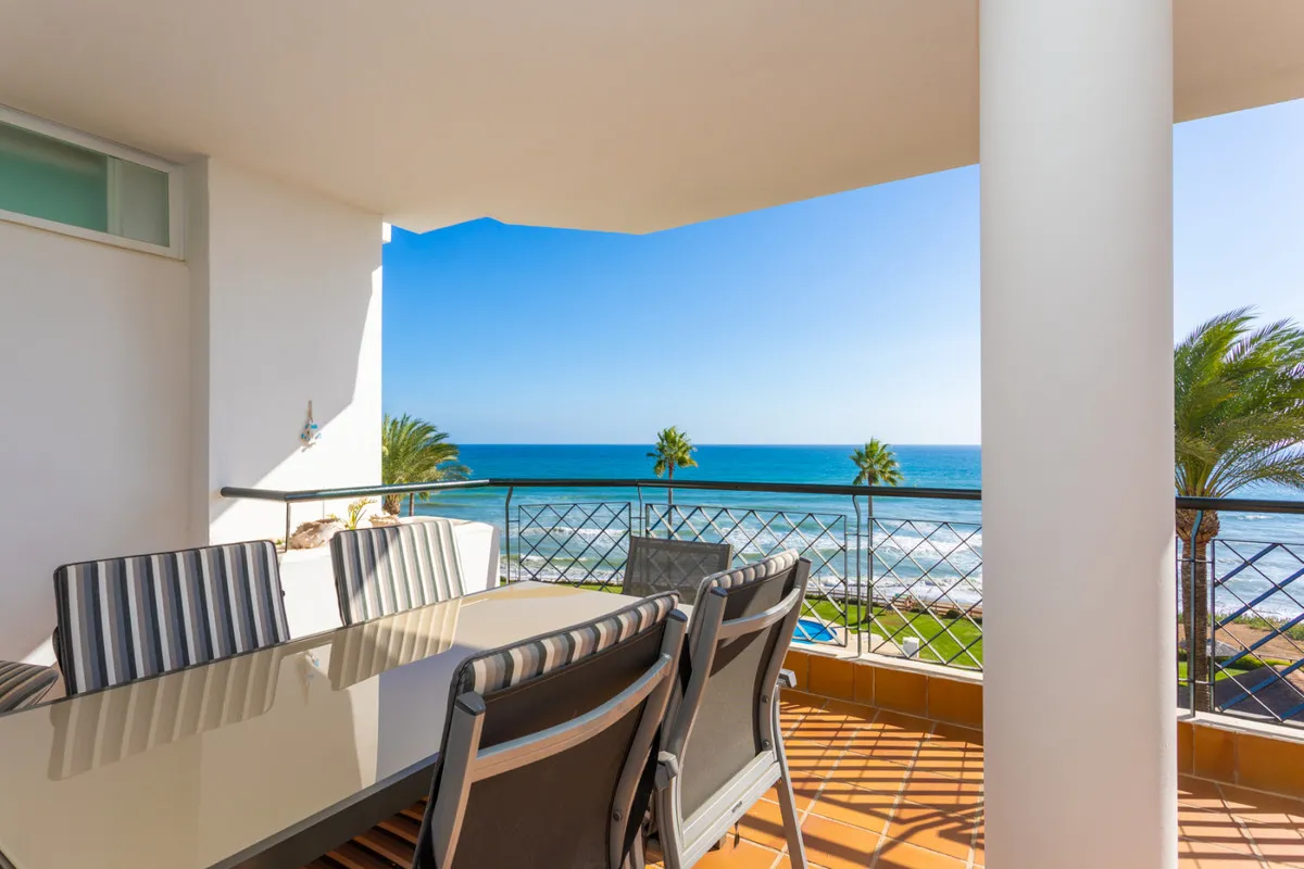 65164310-20f1-41c0-b437-80a257c8114a