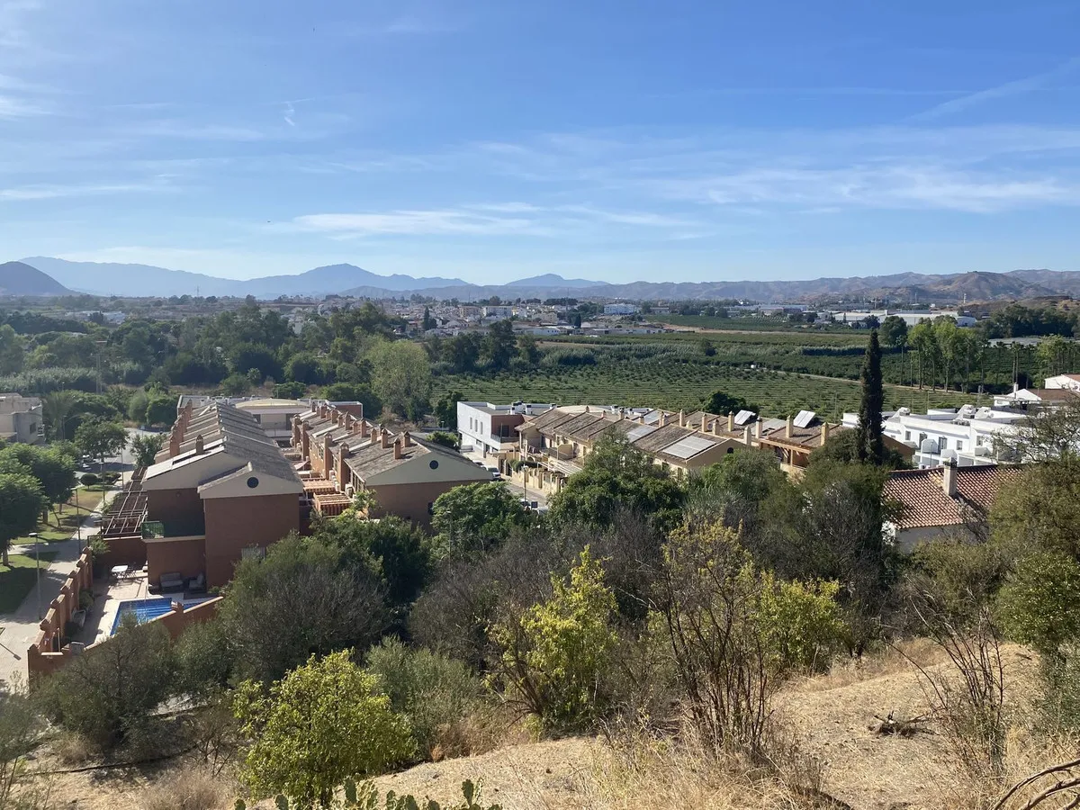 041cfbe6-7ca2-4555-a14c-15e4f7667877