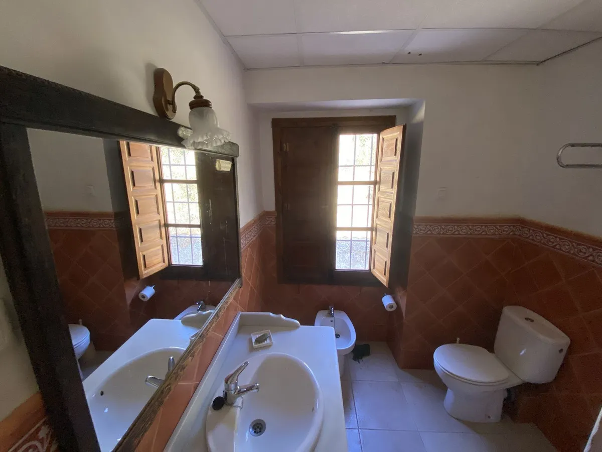 417d4fee-f1eb-4ab8-85b1-df2522873e68