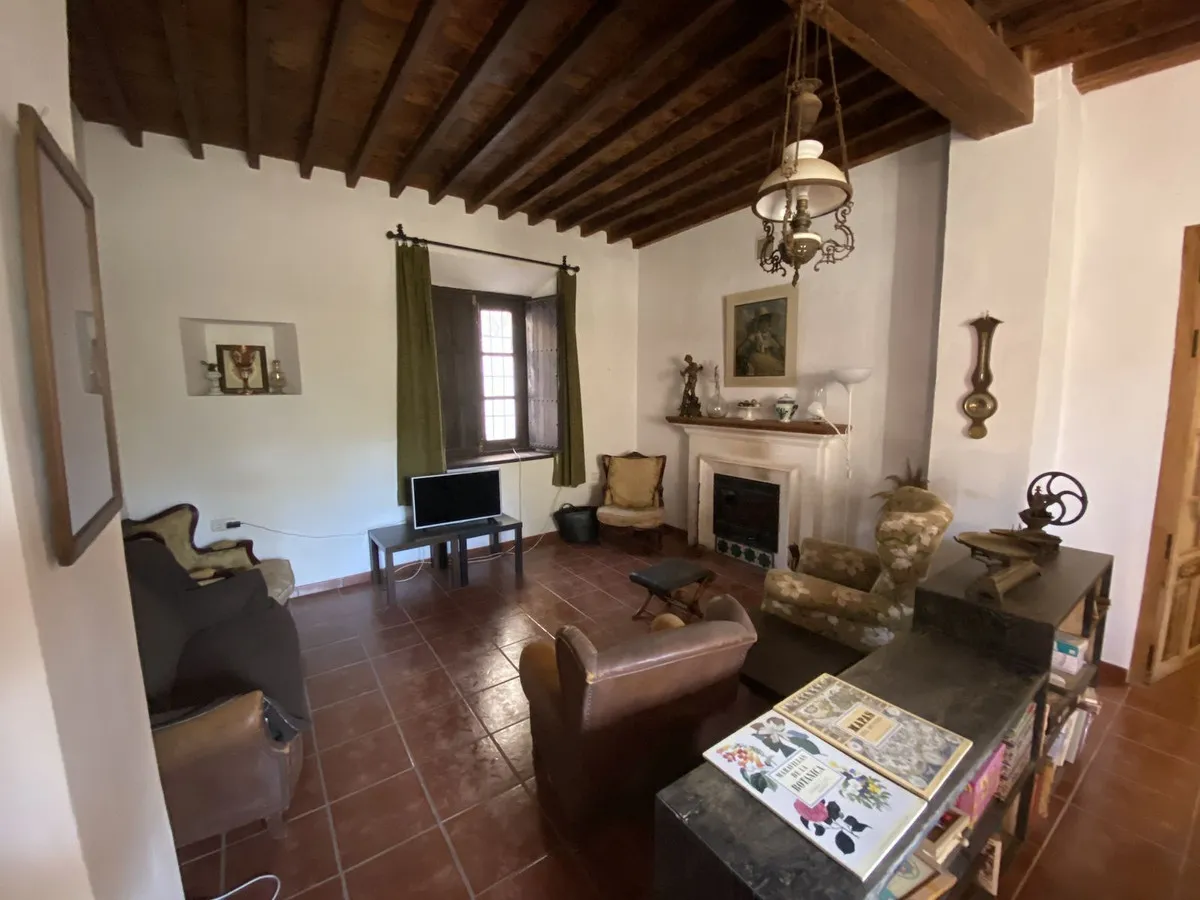 e958ea65-3cd8-4dee-a9a5-cd45ec35ab48