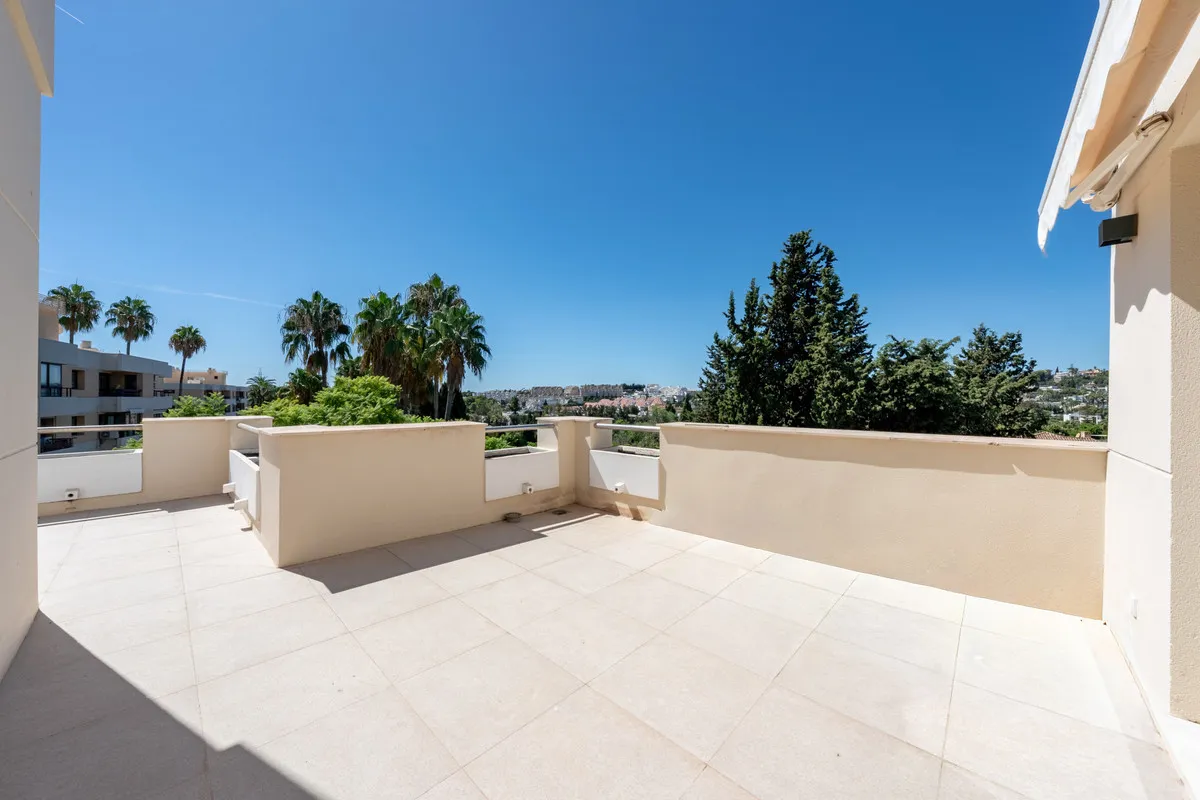 44595cbb-f5b3-4e86-83a2-a5cd816e9851