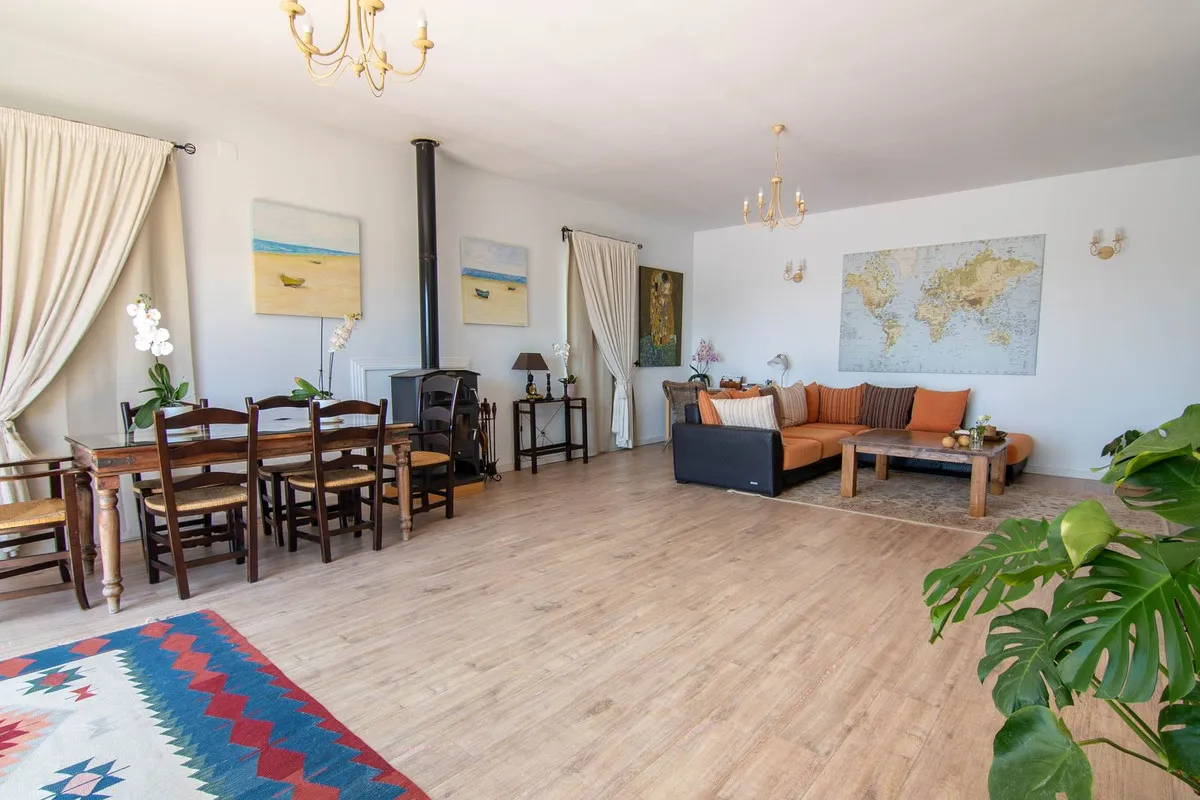 1d86b34d-70a5-44d5-92d4-2f3212ee4d71