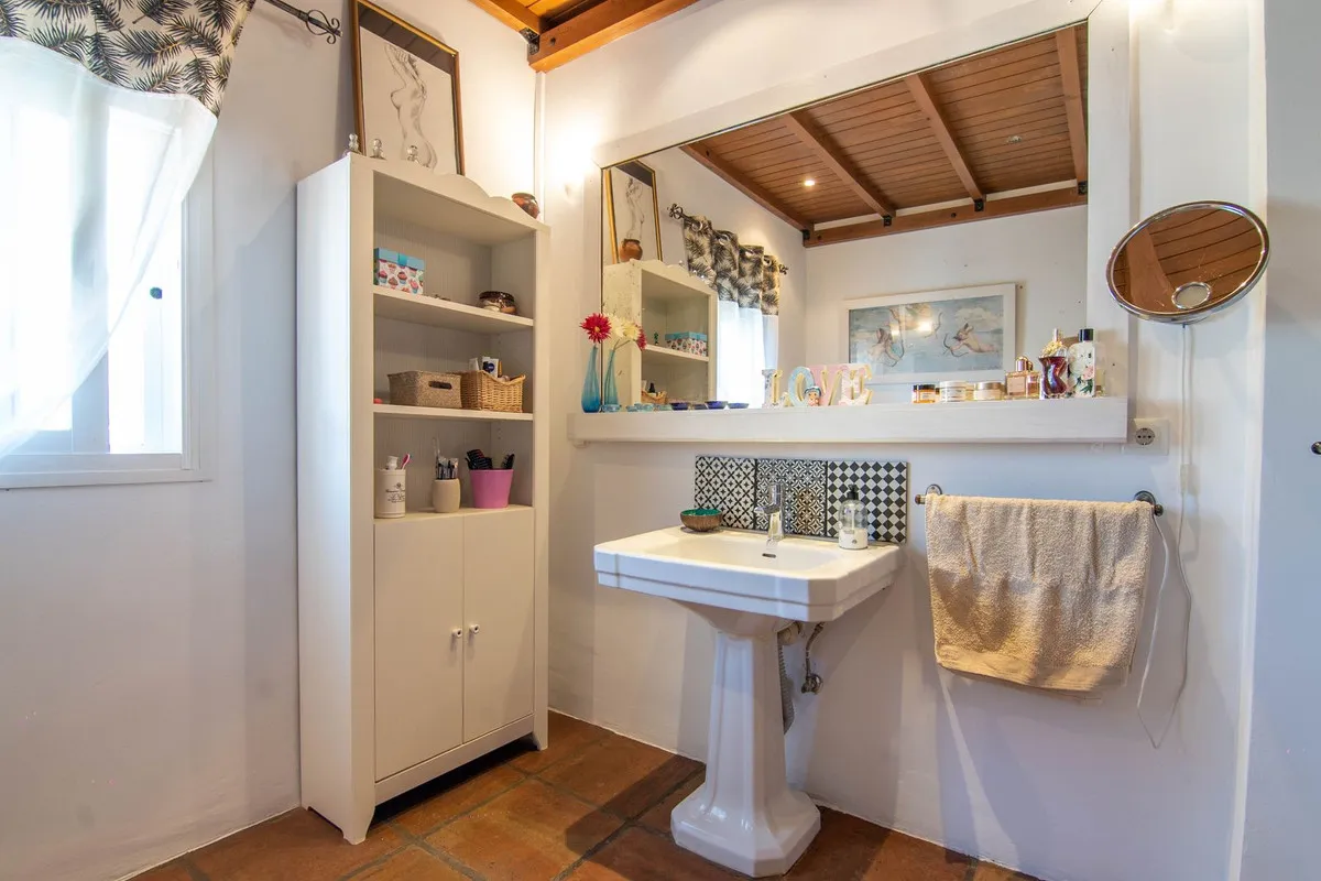 cd589cea-70bd-4de6-9179-0199e80a06be