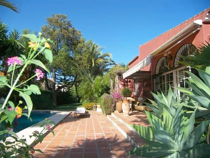 7165a87f-fff7-440d-9ff5-76af2acbf55e