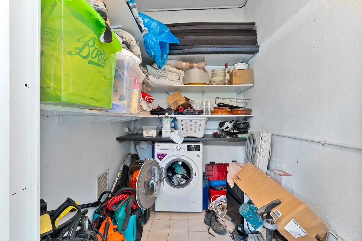 6ae37de9-dcea-4688-83d6-cf7e2d88c04c