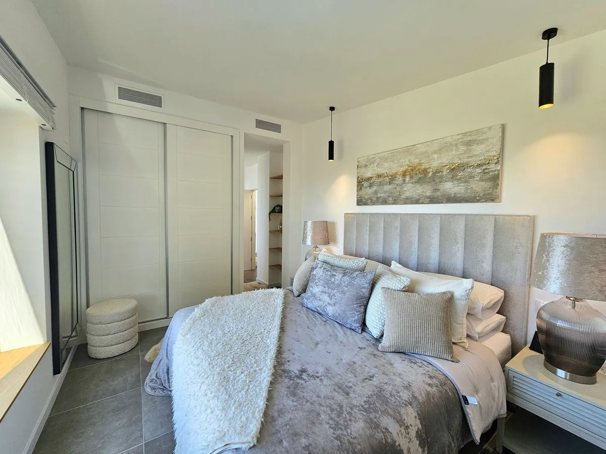 97d543bf-7fe1-4cbe-8265-510db29d98ec