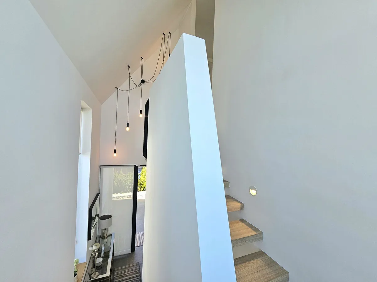 f6dc28b1-3b5b-422b-be20-87bc75fe1588