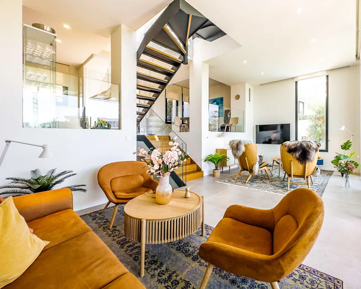 57341b0e-c621-40b8-8b34-45b1c039cbc1