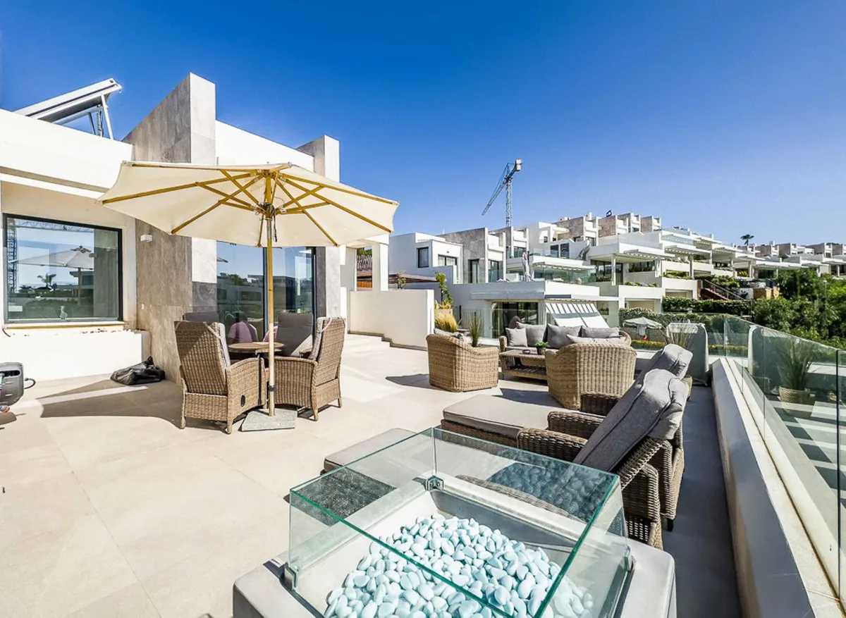 63a97969-584f-4580-9d99-ca0ff33e9711