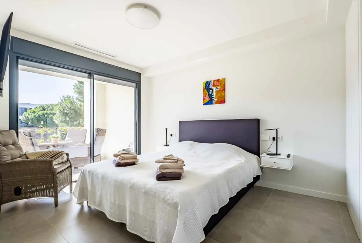 6e02e65c-2793-43cf-a523-fd0ae99da522