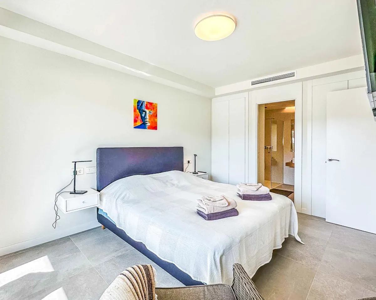 7e0c161c-fdd3-4bc5-97fd-94d552e9d628