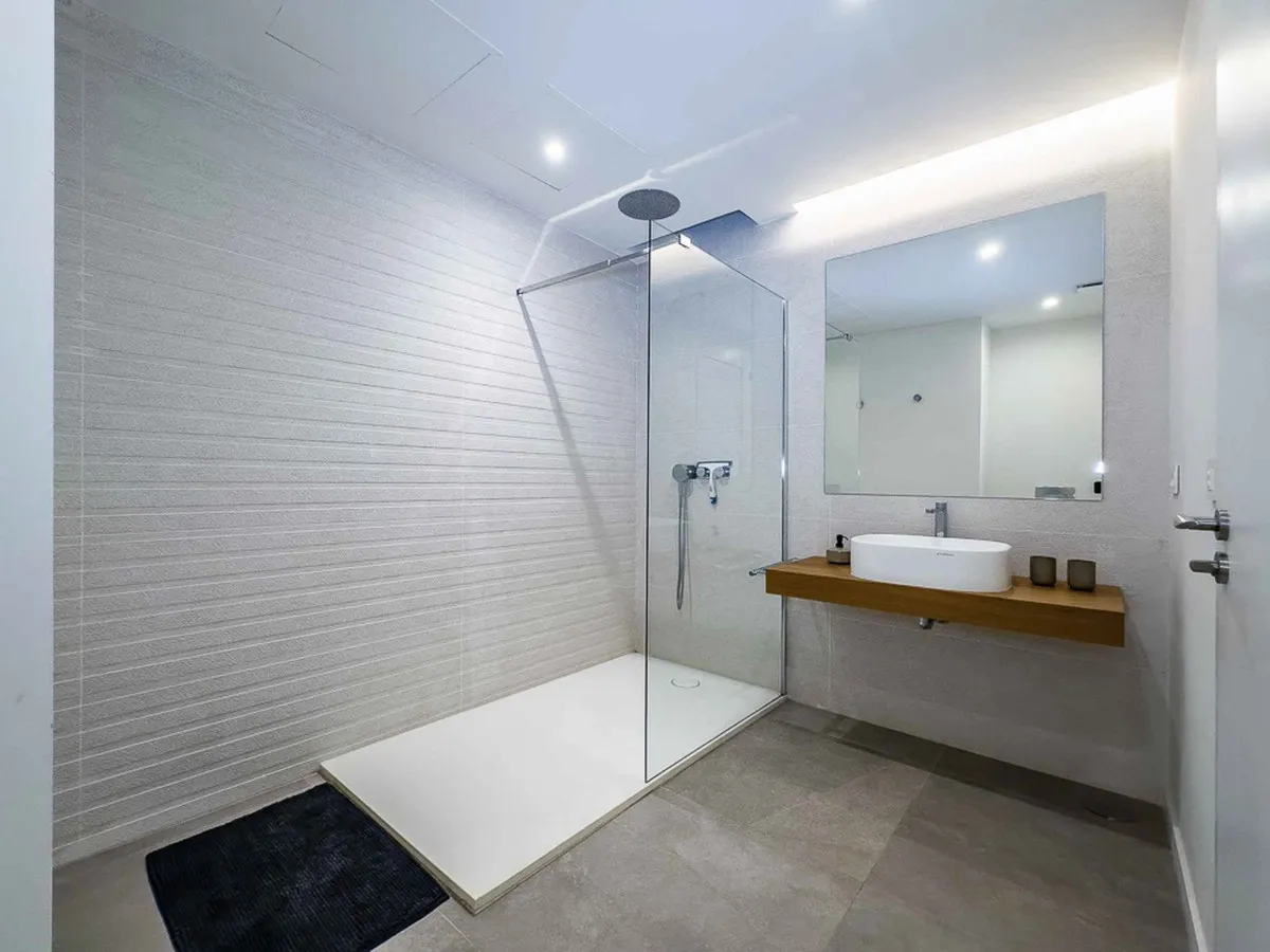 dc64a3a3-2985-445d-b0ed-c76f644926a6