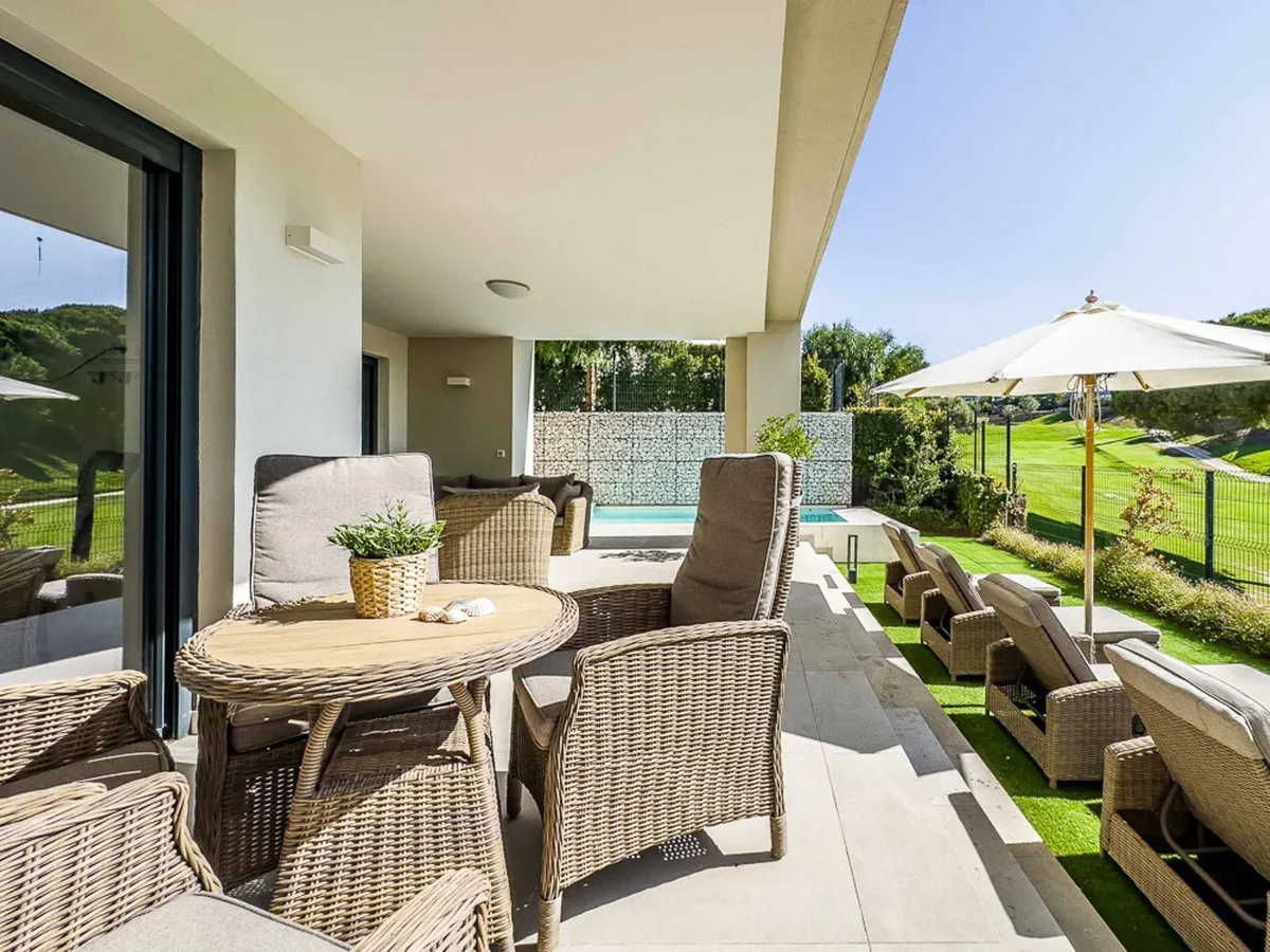 ddddc6cf-c60d-4a30-99eb-e5cc2c7d2972