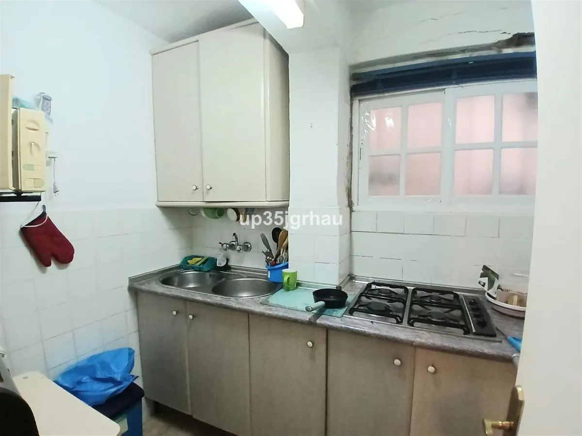 5b9e6d69-29d3-4ab7-9819-96ce7f348108