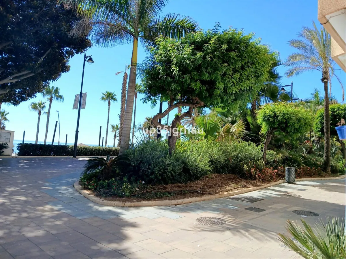 c51f91ad-72cc-48be-a3c3-2cf87086566e