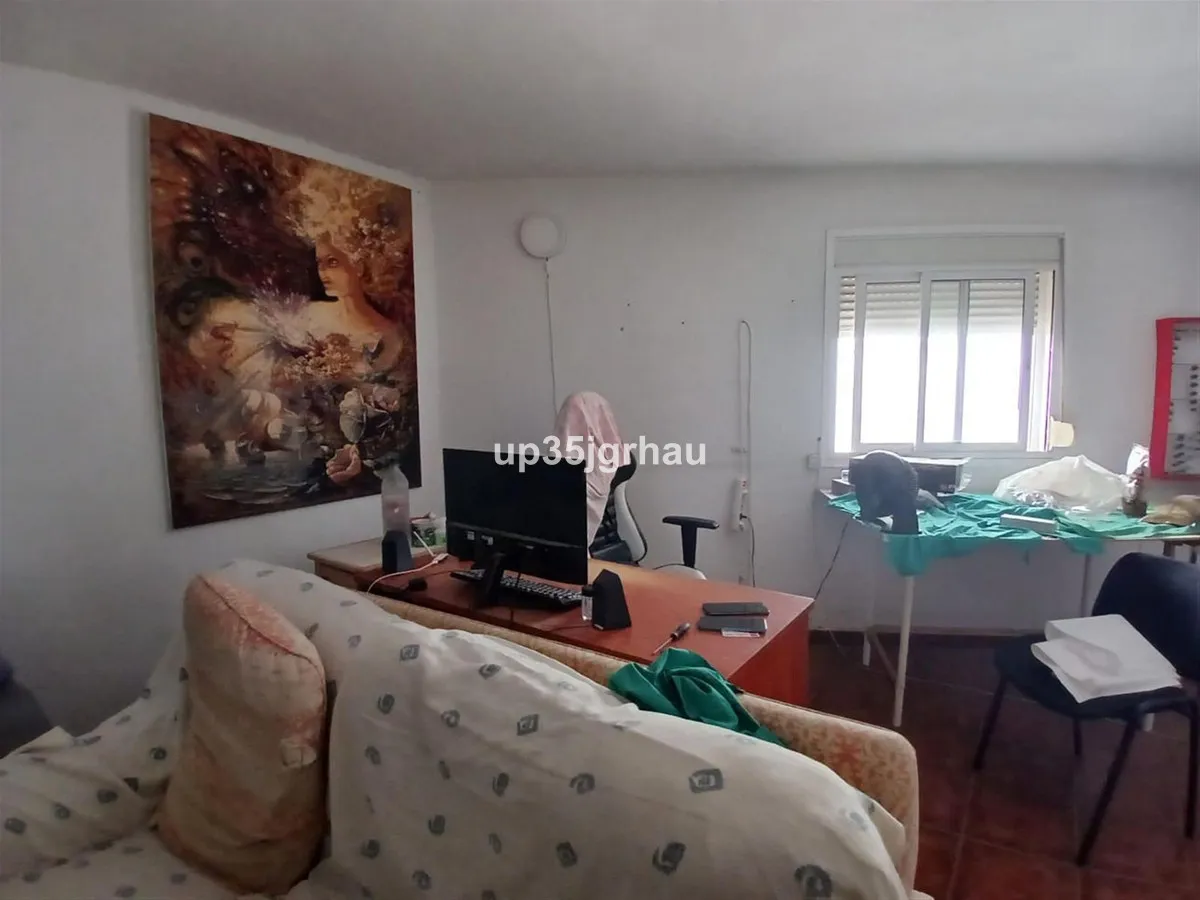 eca3da58-d734-4e3d-a350-2f8b9c8f265d