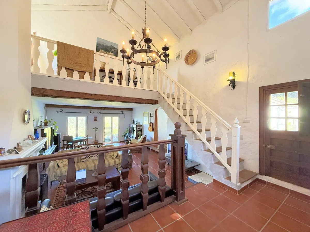 3a3dd98f-1391-4ec7-b9ca-6eb149f30159