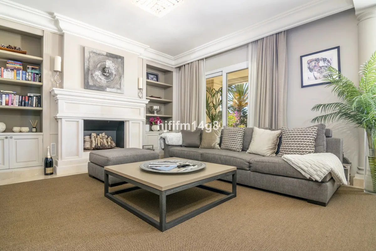 308bf7f0-a7d4-4408-b53e-043c646f2669