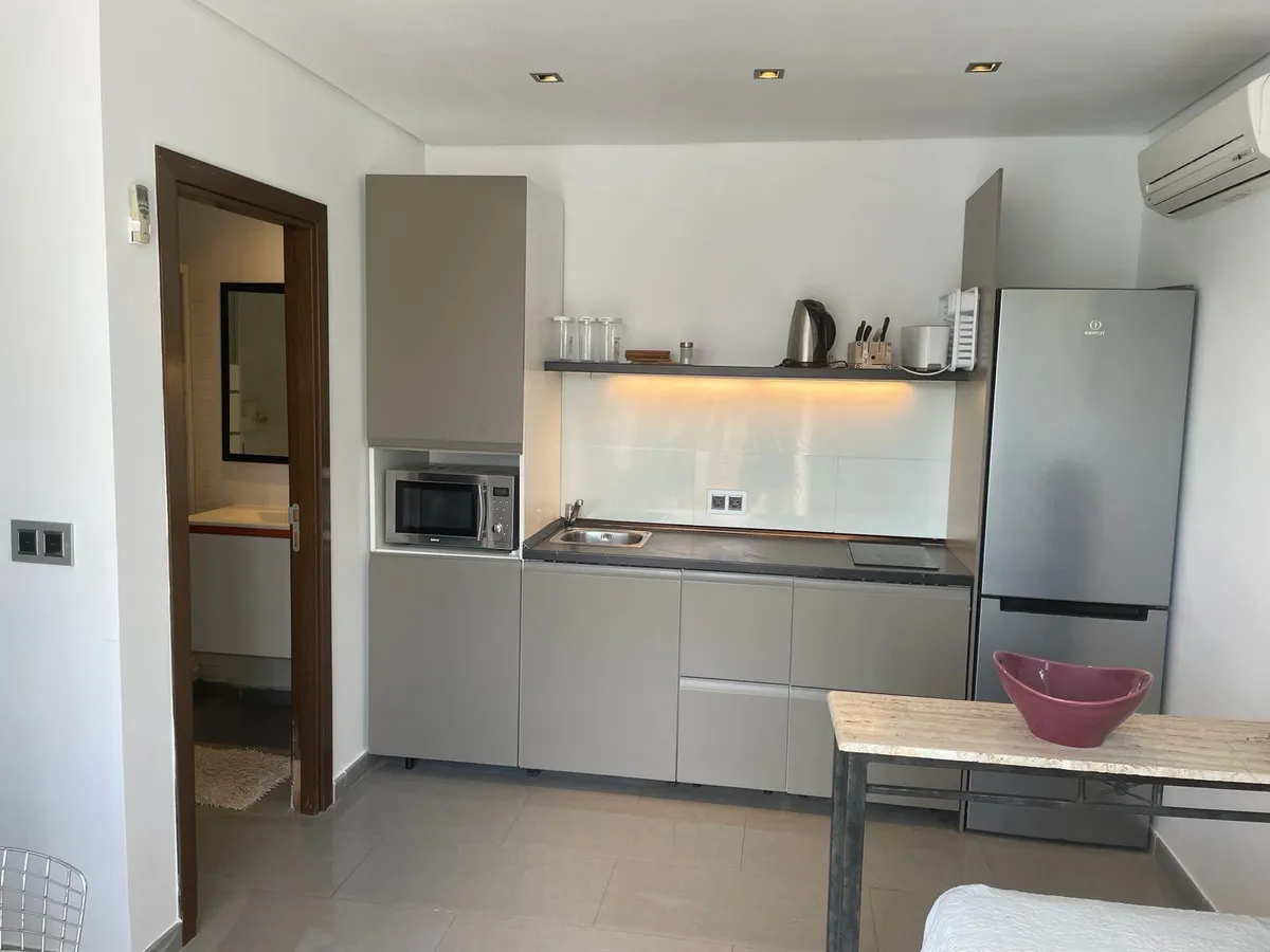 988a5f24-0c75-40a5-8f28-8e7131b68f0e