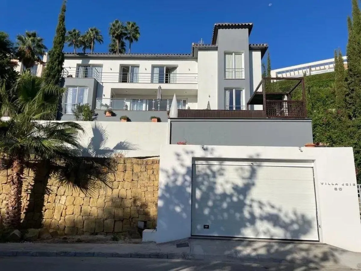 9f9f7aa4-5e65-4cea-89e1-347d3a4ae54e