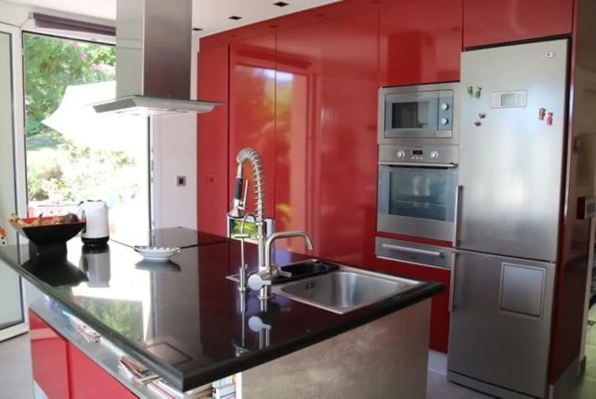 bc12fc98-fd0b-40bd-a90a-e11b7c6a745b