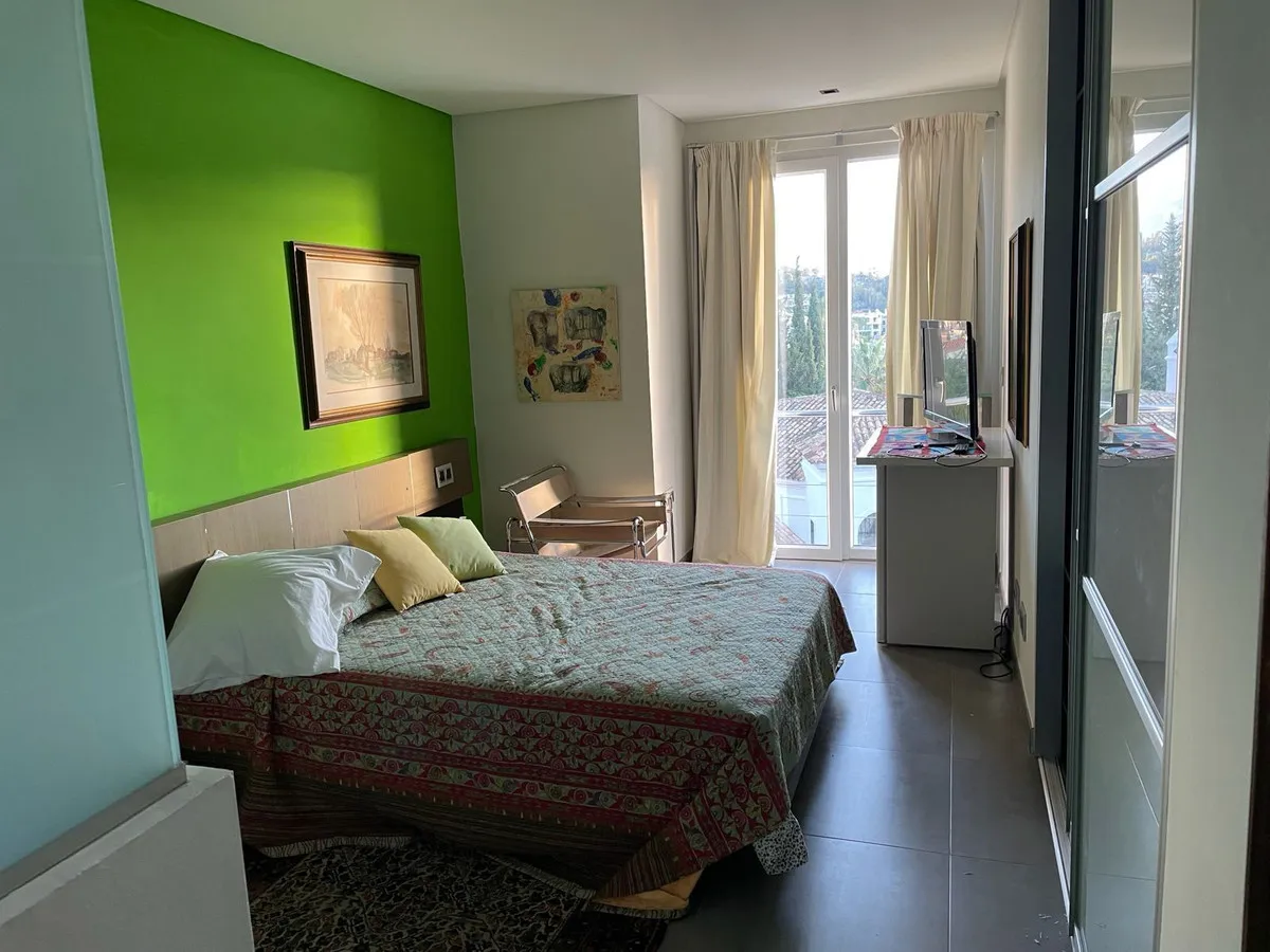 fc64757f-f072-4147-b0c7-7b396d6a7eeb