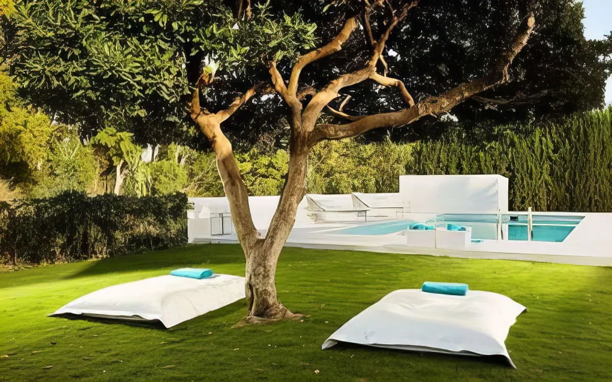 0bc1a20a-ecb9-415f-aa70-42bcfb315fae