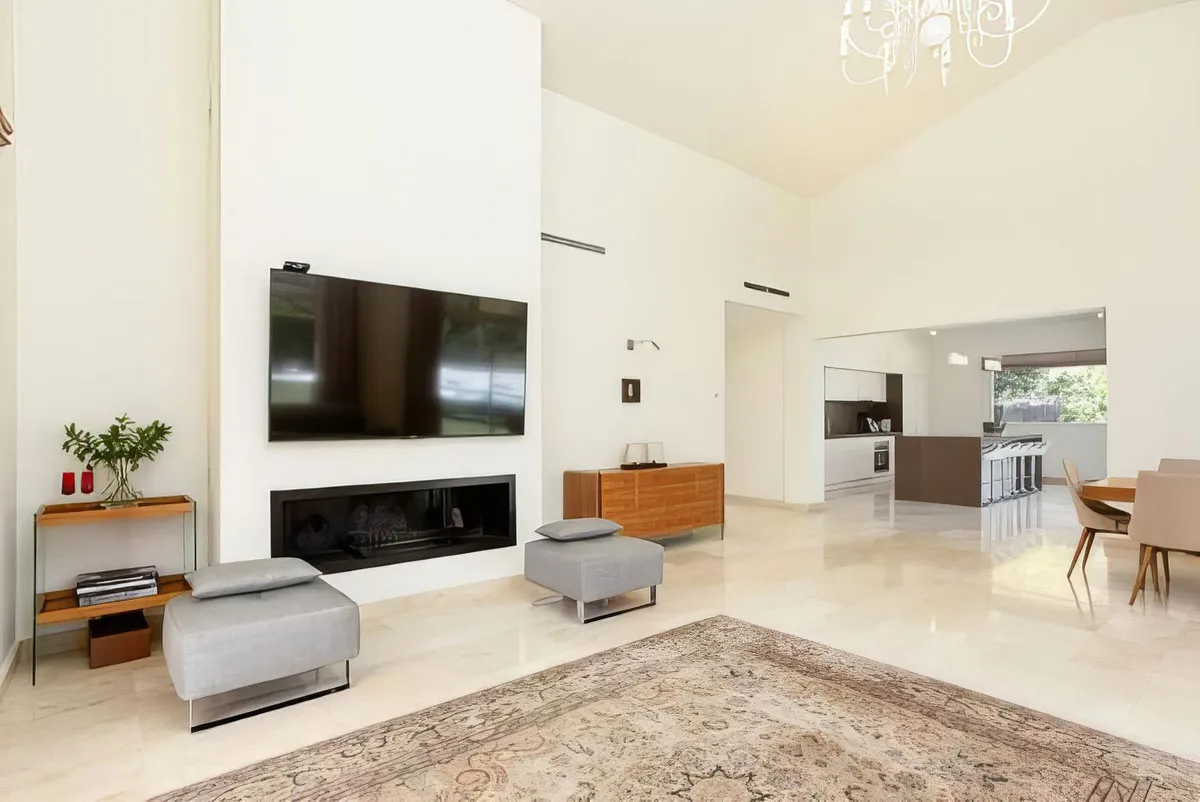 134db5bd-c4f5-4838-a8c3-e445721e09a6