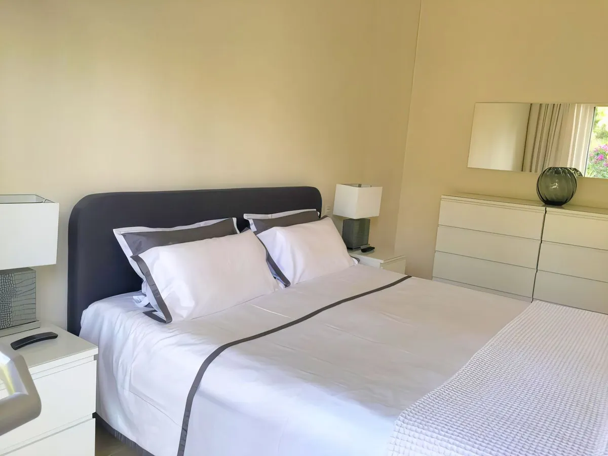 8557f6ae-8cb2-414e-ac3a-188b855f9cc1