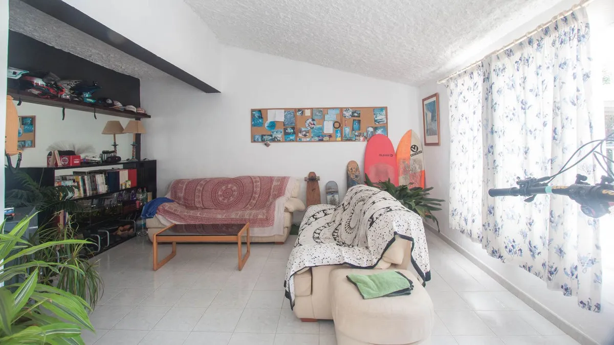 ddc36f4c-06db-4399-bea5-14a02a3fba28