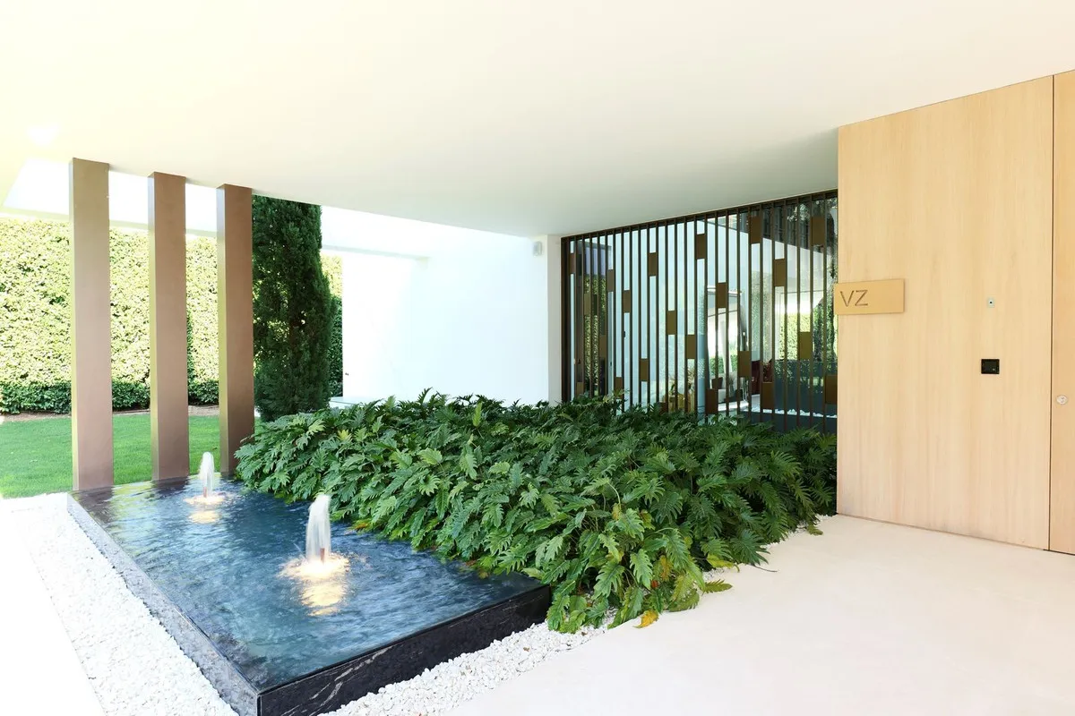 897570c5-514c-438f-a0ec-8363292ff0a4