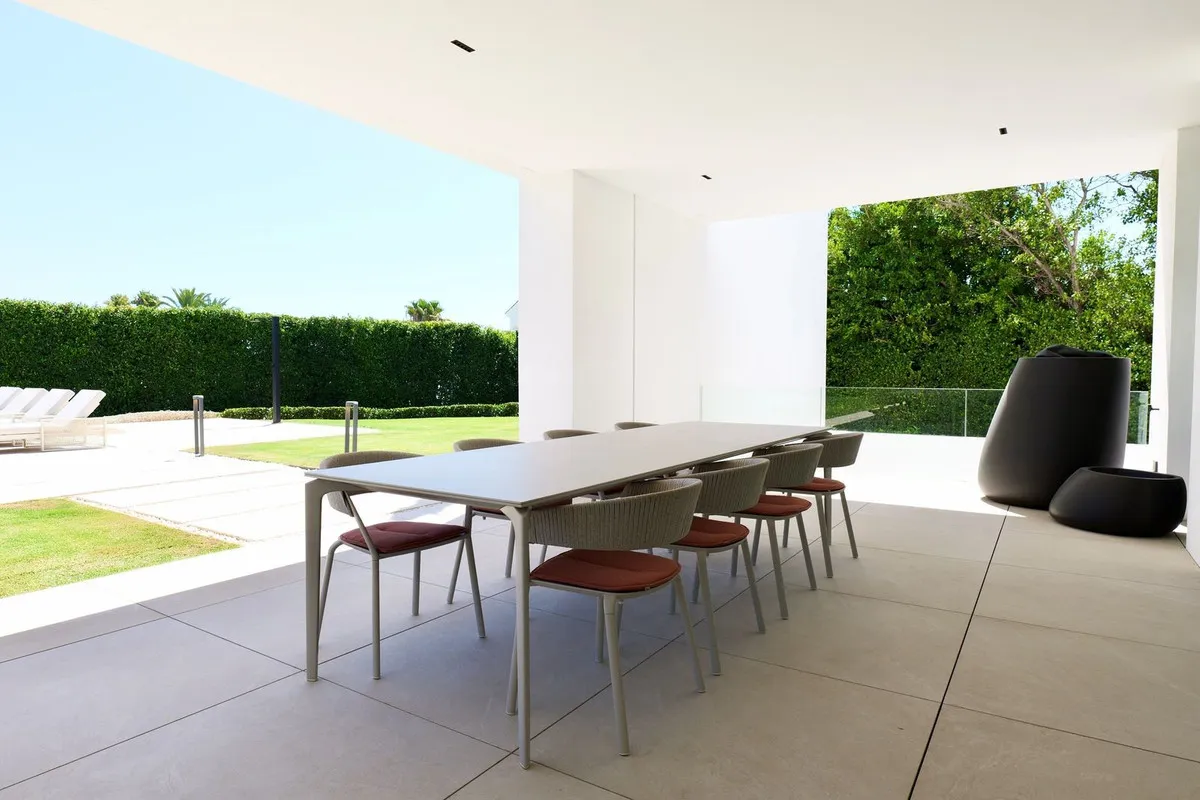 d98353de-3a4a-4ecb-bec2-a2aeaf470dbb