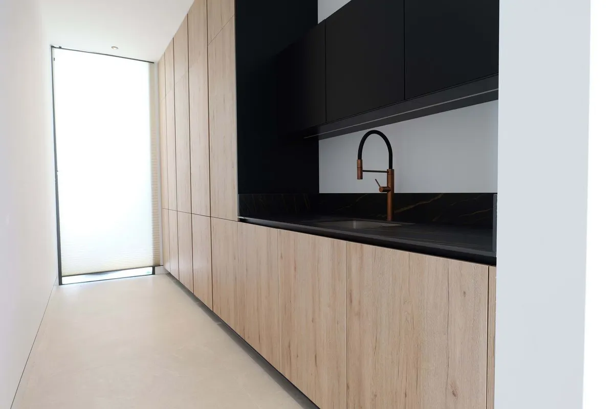 e4070d88-7ffc-4949-8264-59252f84e6a2