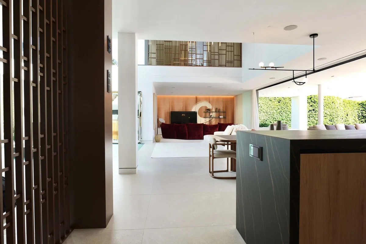 e56eb46c-a8df-41cd-acb1-fc13c46fa53c