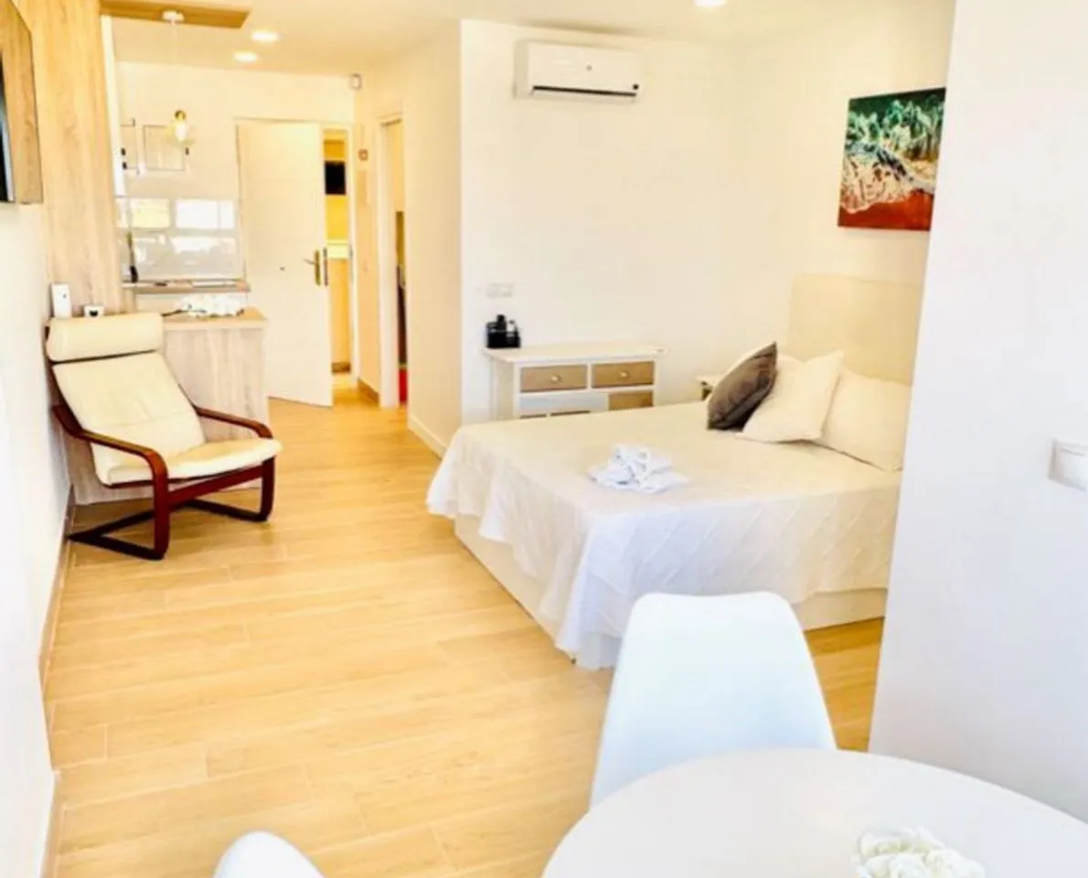 e13acf03-1666-4666-8eed-98f4039a5752