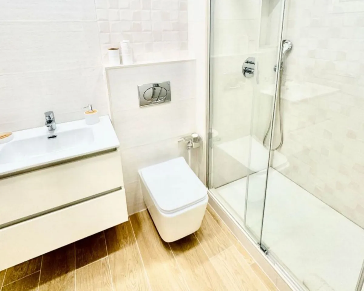 e446cb6f-7920-44aa-b304-f5f3decfe956