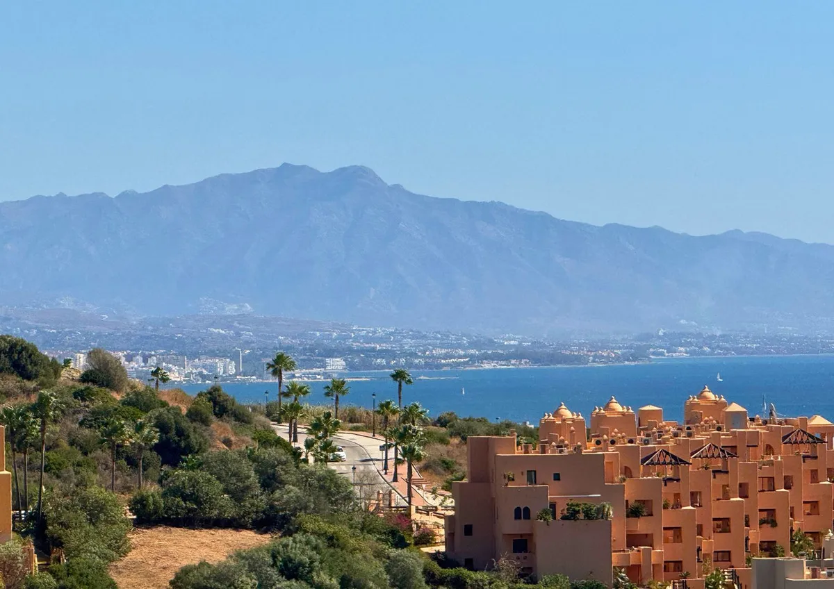 3a211028-b24e-4b65-86f0-e4329fb922ef