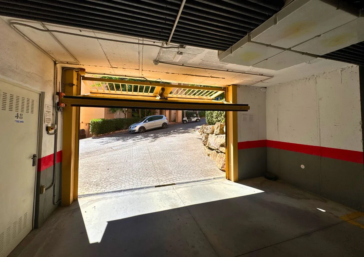 7581b600-2432-4e8f-b475-86a6945bd019